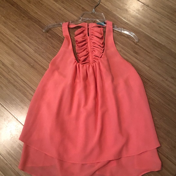 Coral top - Picture 1 of 2